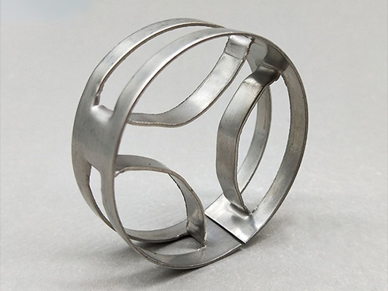 Metal packing cleaning method
